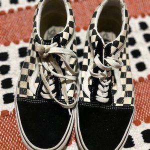 vans size 8 mens black and white checker pattern